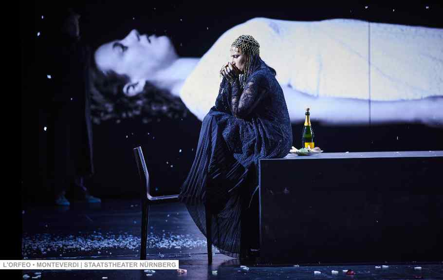 Szenenbild aus "L'Orfeo" (Monteverdi), Staatstheater Nürnberg, 2020; Foto: Ludwig Olah, ludwigolah.de